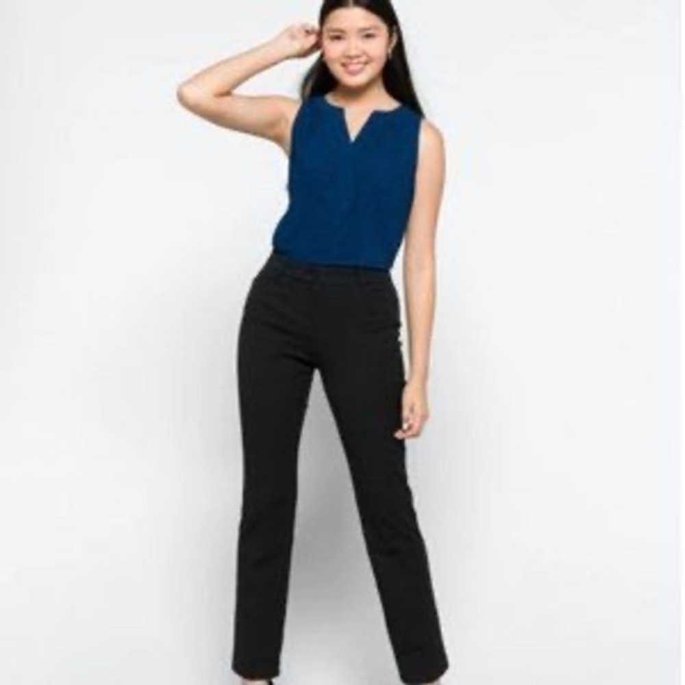41 Hawthorn Stitch Fix Black Ankle Pants Mid Rise Crop Curved‎ - Size 4